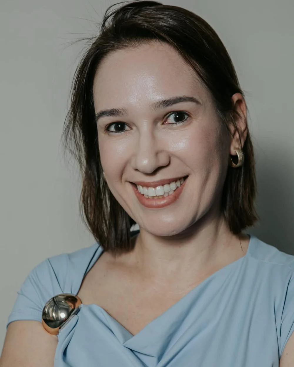 Dra. Juliana Moura, biomédica especialista em estética